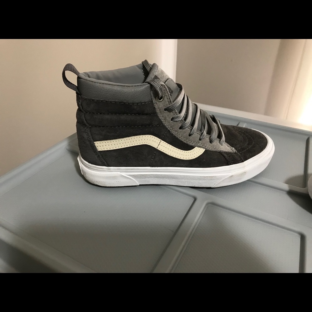 Gray High Top Vans - image 7